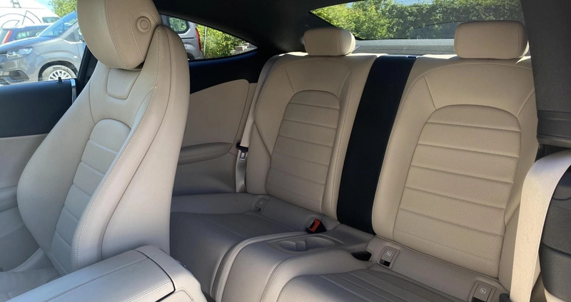 Mercedes-Benz Klasa C cena 169900 przebieg: 63900, rok produkcji 2020 z Dynów małe 277